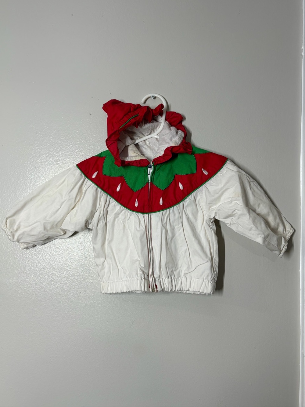 Vintage Carter's White, Red & Green Strawberry Jacket size 6/9